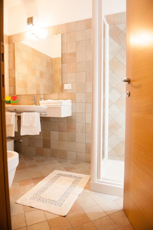Ca' Dei Boieti Casa Vacanze Ronzo-Chienis Kamer foto